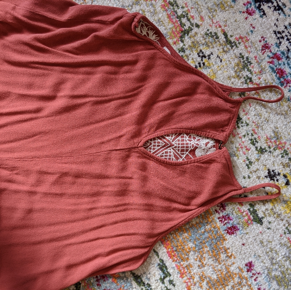 Tanktop - Picture 2 of 4